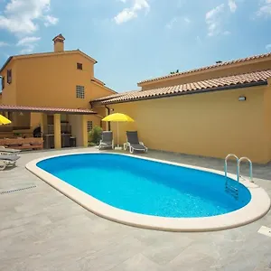 Ambrosiana Ferienhaus